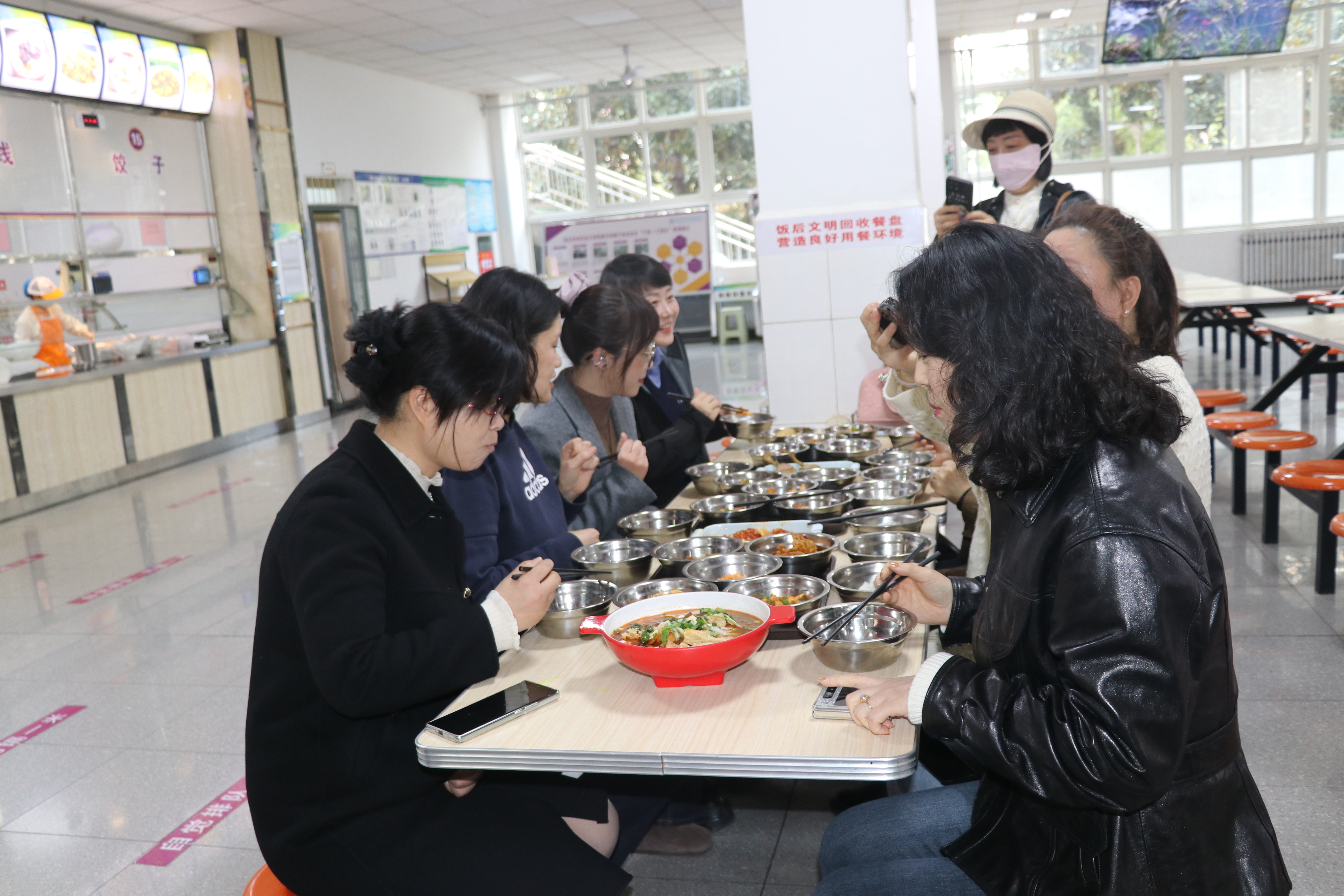 每日有新意 每周有惊喜||我校食堂邀家长共鉴“食”光