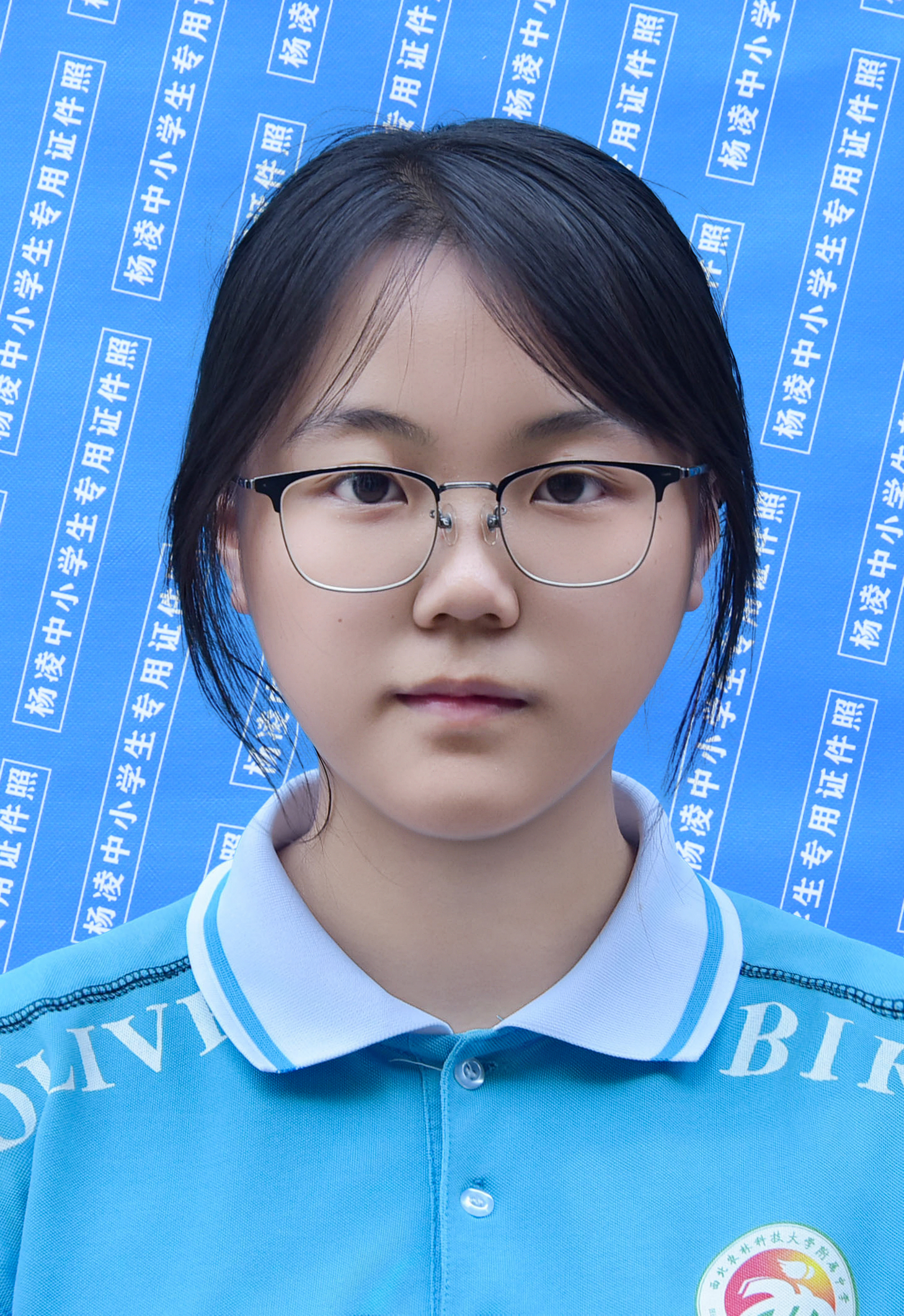 15张潇予.jpg