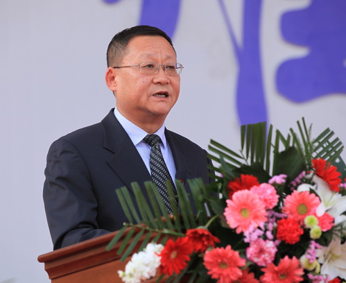 我校晋升省级示范学校揭牌仪式隆重举行